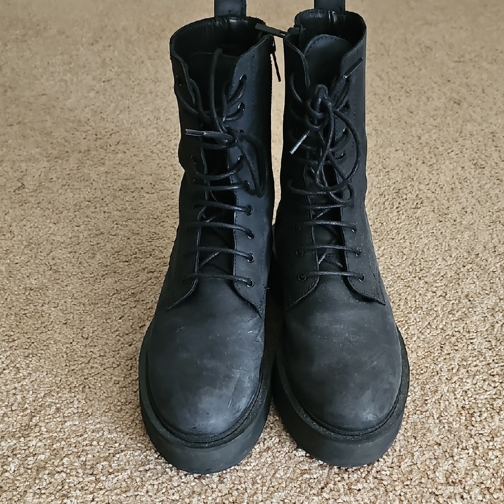 Thursday Matte Black Quest Boots